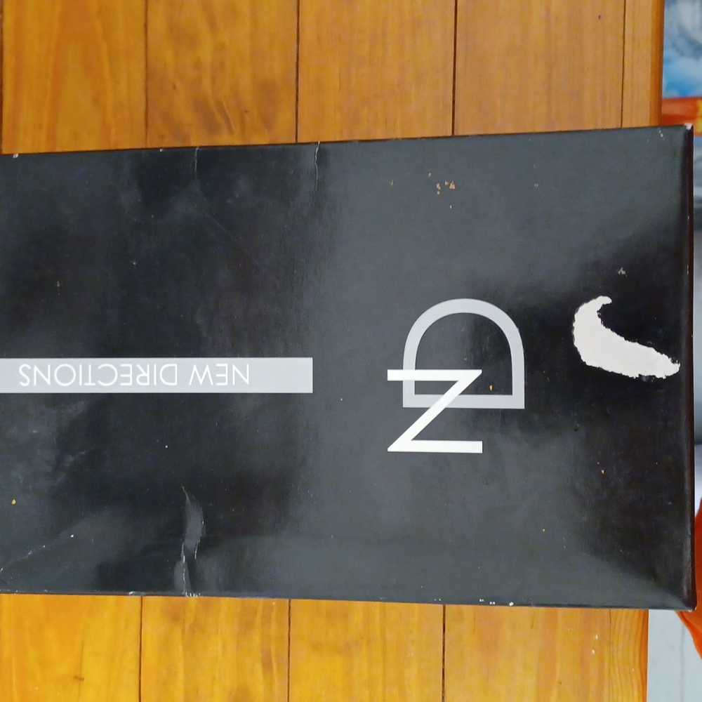 New Direction sandals